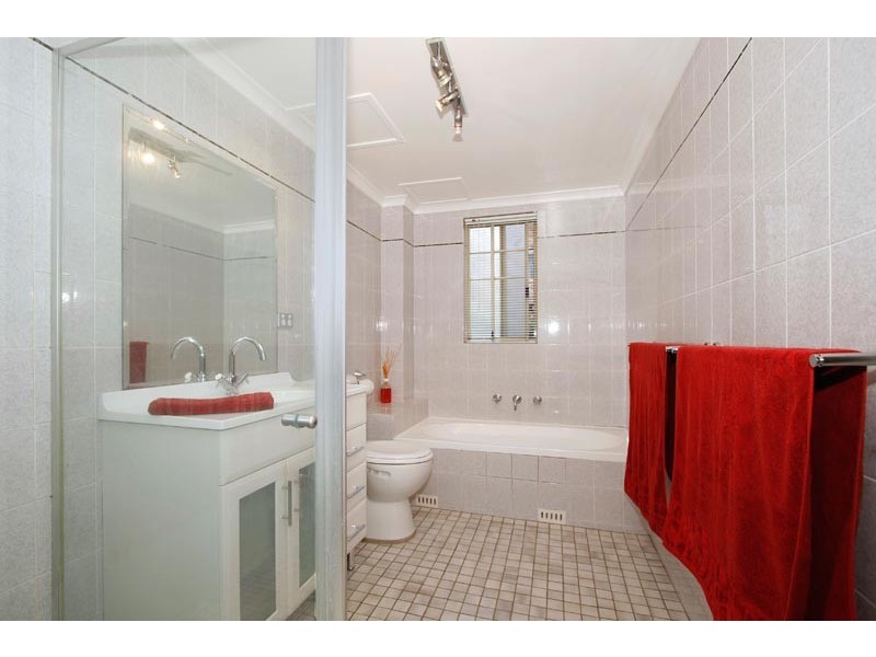 1/102 Flora Street, Sutherland NSW 2232