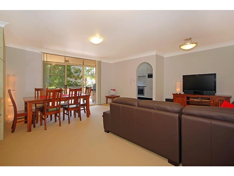 1/102 Flora Street, Sutherland NSW 2232