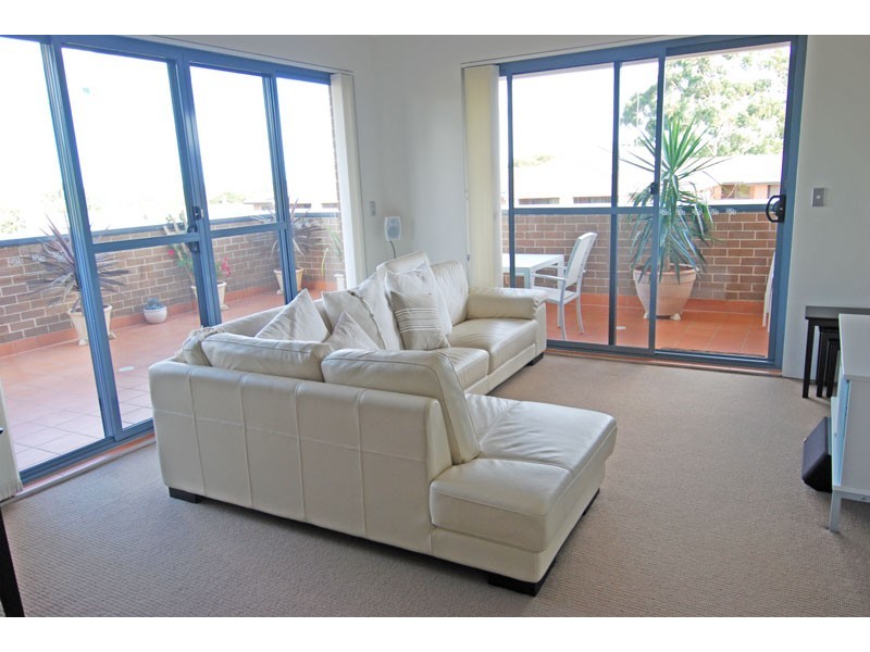 35/18-22 Gray Street, Sutherland NSW 2232