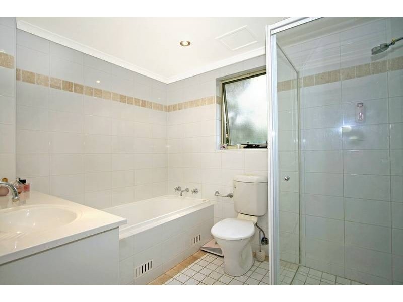 7/84 Glencoe Street, Sutherland NSW 2232