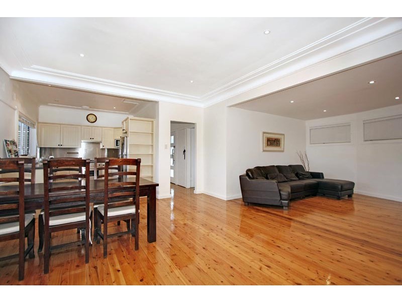 4 Eighth Avenue, Jannali NSW 2226