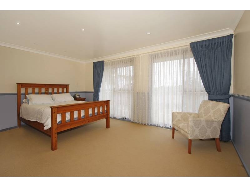 11 Mulga Place, Kirrawee NSW 2232