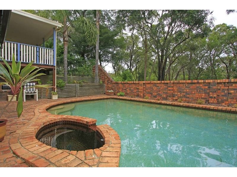 11 Mulga Place, Kirrawee NSW 2232