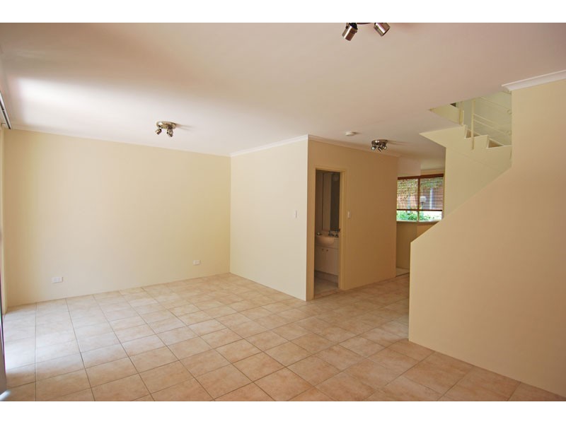 39/41 Bath Road, Kirrawee NSW 2232