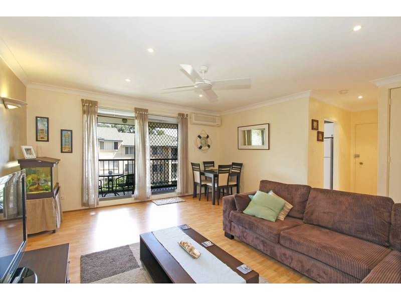 12/131 Oak Road (access from Flora Street), Kirrawee NSW 2232