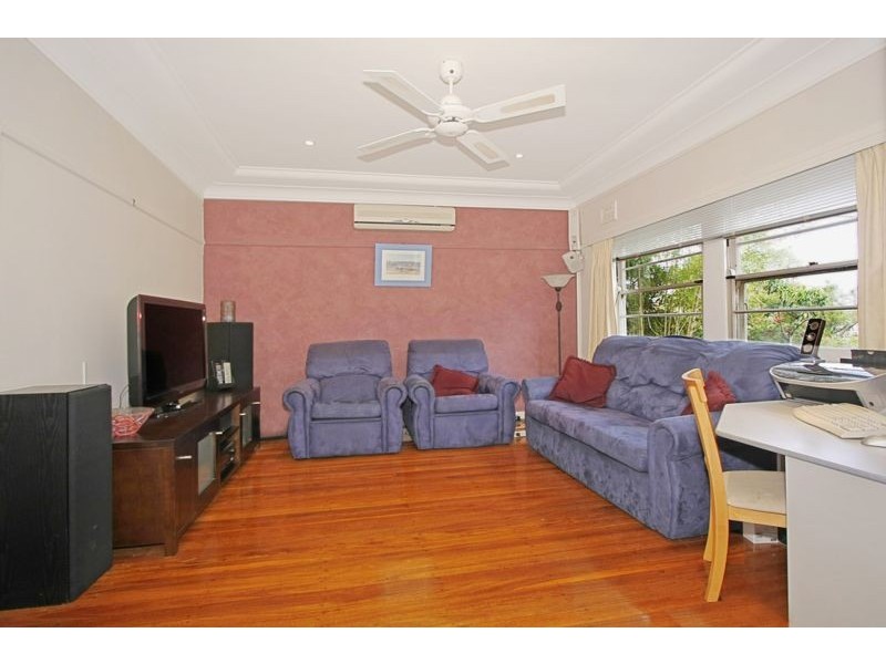 24 Crammond Boulevarde, Caringbah NSW 2229