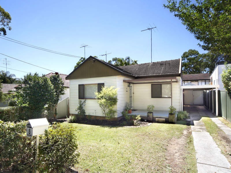 8 Georges River Road, Oyster Bay NSW 2225