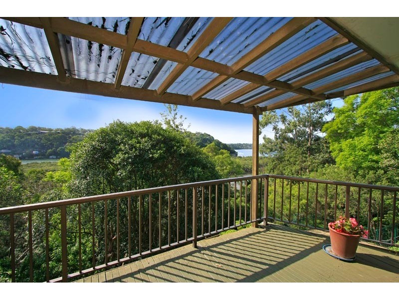 39 Central Avenue, Como NSW 2226