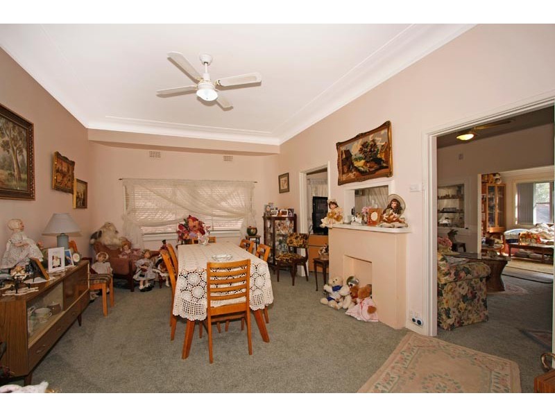 43 Woronora Crescent, Como NSW 2226