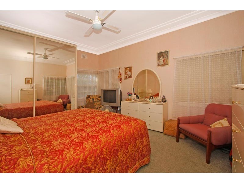 43 Woronora Crescent, Como NSW 2226