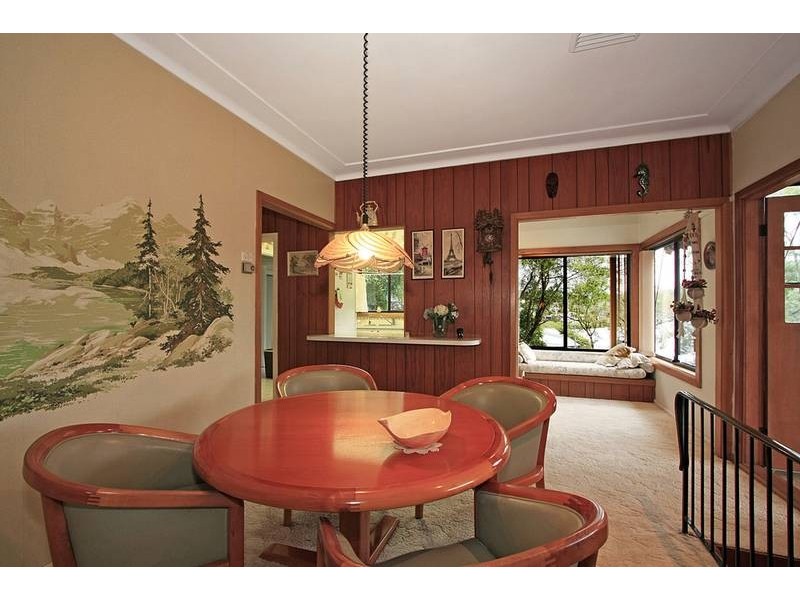 8 Wigens Avenue, Como NSW 2226