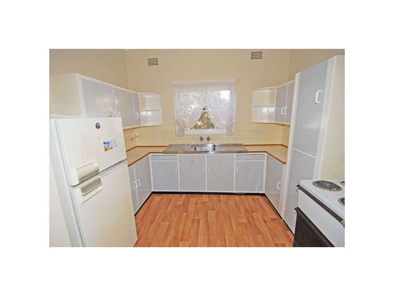 42 Karimbla Road, Miranda NSW 2228