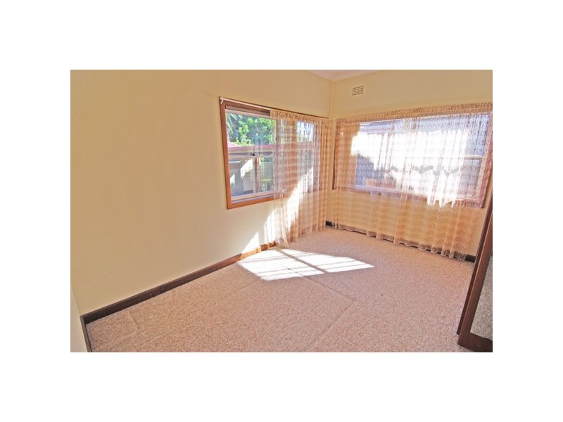 42 Karimbla Road, Miranda NSW 2228