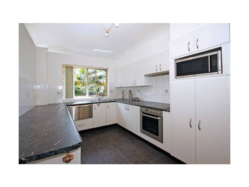 1/102 Flora Street, Sutherland NSW 2232