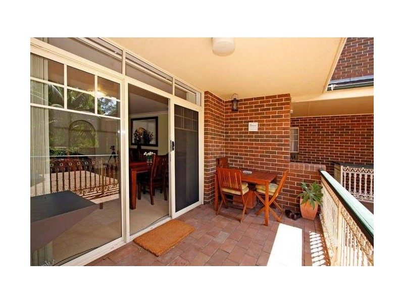 1/102 Flora Street, Sutherland NSW 2232