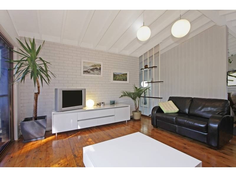 27 Garfield Avenue, Bonnet Bay NSW 2226