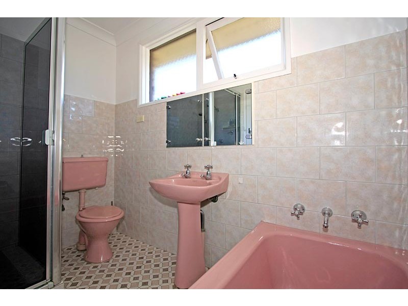 18 Lincoln Crescent, Bonnet Bay NSW 2226