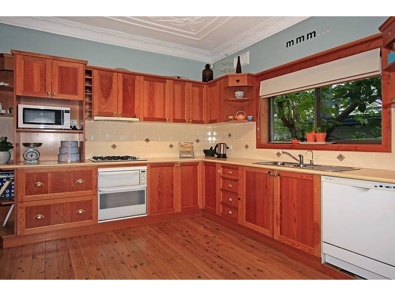 123 Jannali Avenue, Sutherland NSW 2232