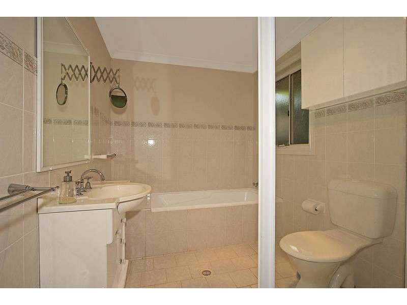 6/2-4 Honeysuckle Street, Jannali NSW 2226