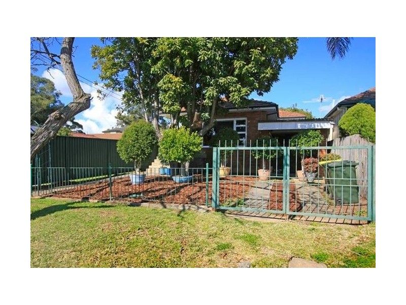 2 Mary Street, Jannali NSW 2226