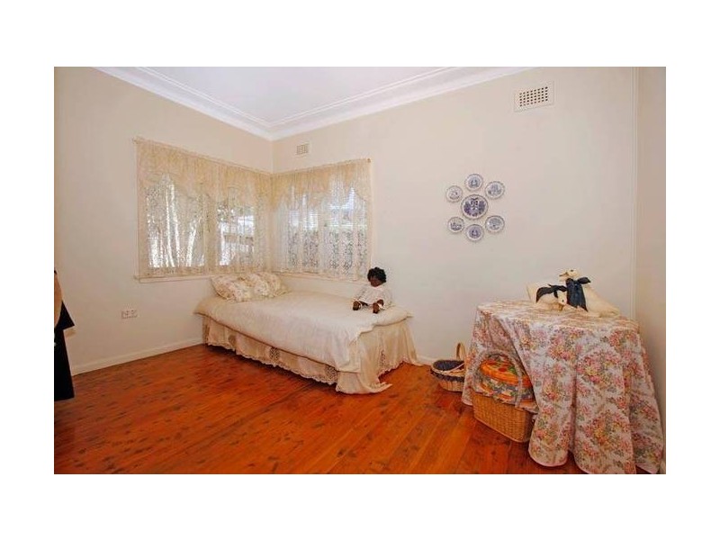 2 Mary Street, Jannali NSW 2226