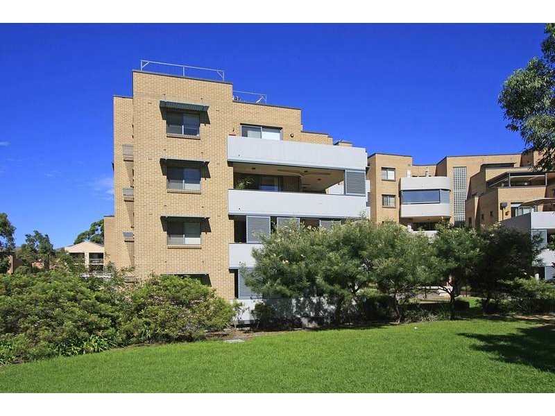 33/18-22 Gray Street, Sutherland NSW 2232