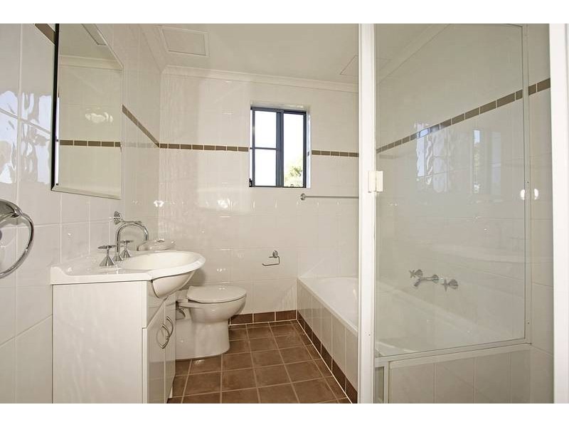 33/18-22 Gray Street, Sutherland NSW 2232