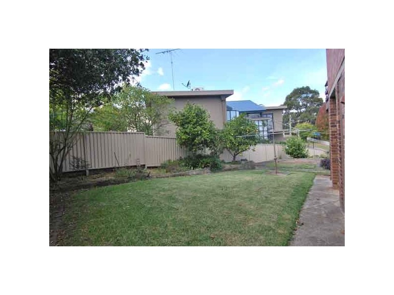 11 Nellella Street, Blakehurst NSW 2221