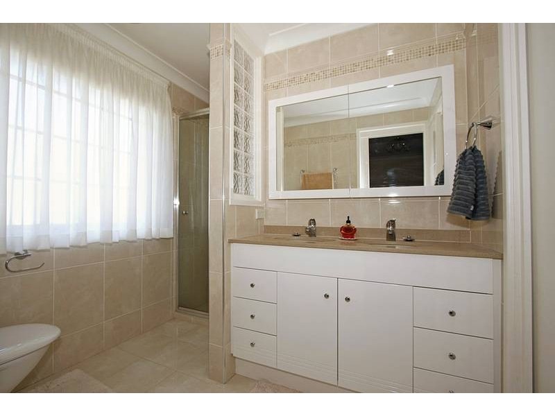 9 Rival Street, Kareela NSW 2232