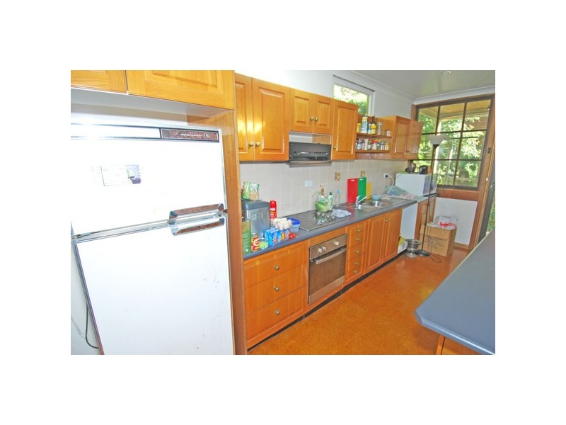 8 Fowler Road, Illawong NSW 2234