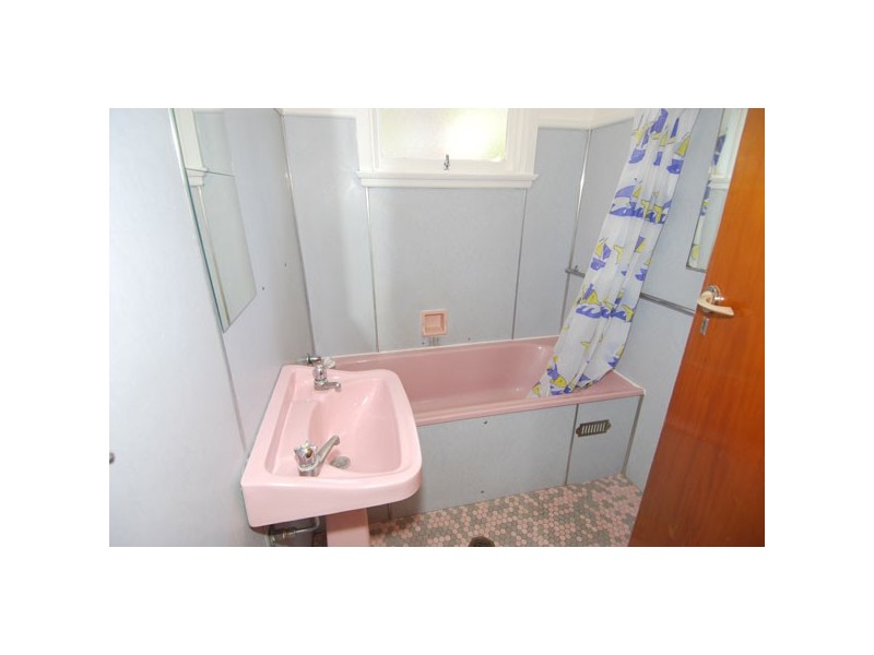 Flat@12-14 Mitchell Avenue, Jannali NSW 2226