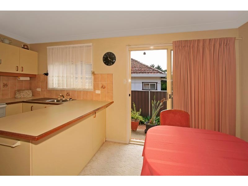 2/6-8 Kurrajong Street, Sutherland NSW 2232