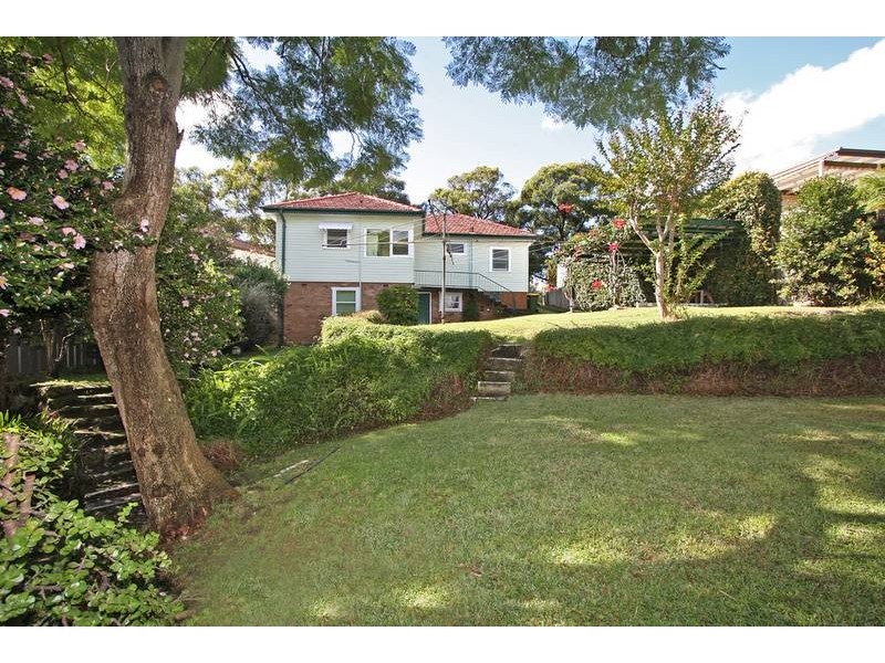 31 Acacia Road, Kirrawee NSW 2232