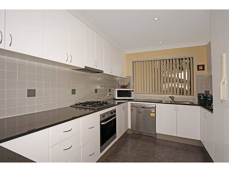 2/11-17 Acton Street, Sutherland NSW 2232