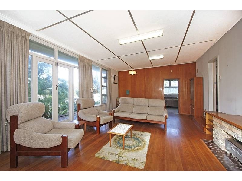 8 Highview Crescent, Oyster Bay NSW 2225