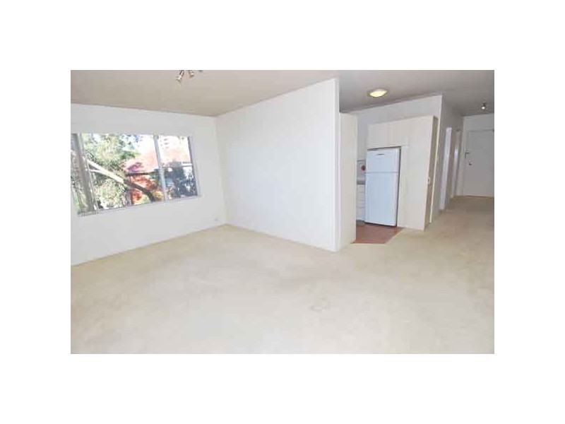 8/42 Seaview Street, Cronulla NSW 2230