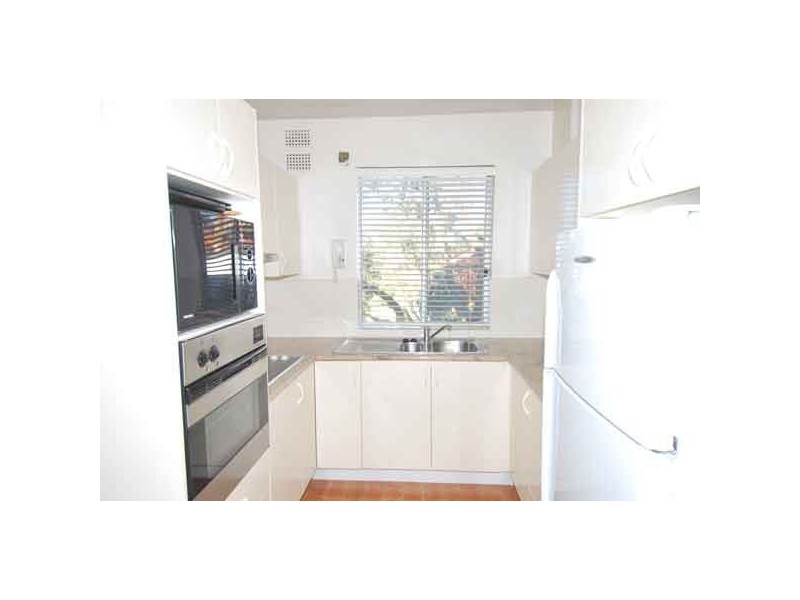 8/42 Seaview Street, Cronulla NSW 2230