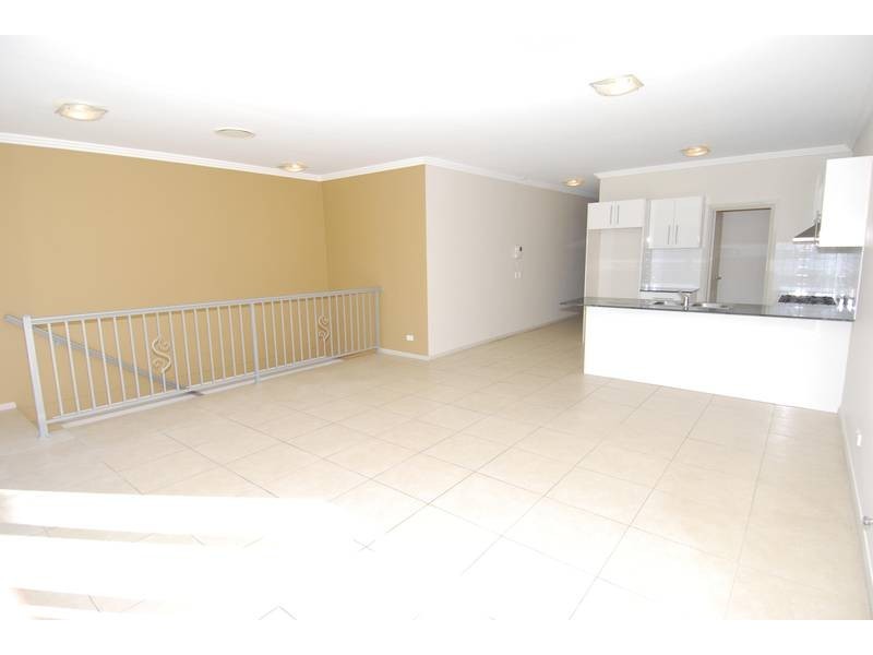 19/54 Osprey Drive (Access via Lambeth Street), Illawong NSW 2234