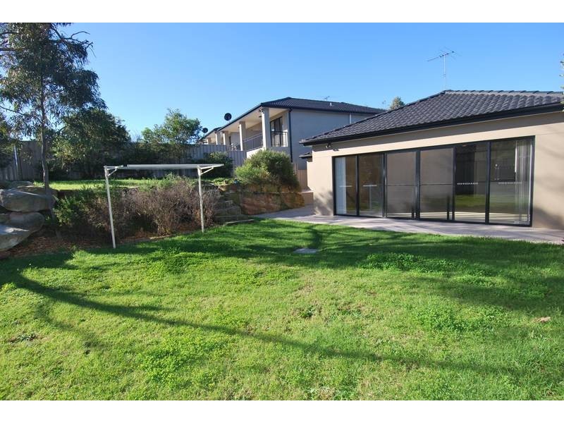 19/54 Osprey Drive (Access via Lambeth Street), Illawong NSW 2234