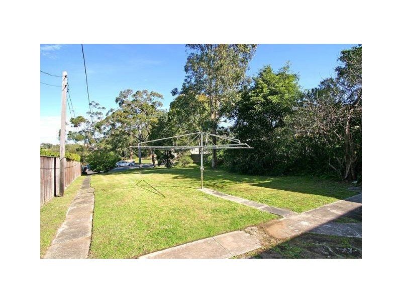 193 Garnet Road, Kirrawee NSW 2232