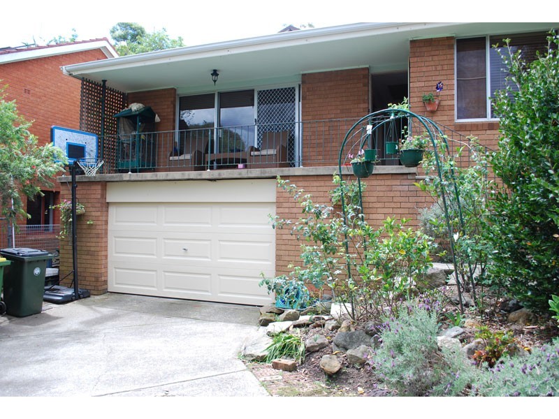 29 Gore Avenue, Kirrawee NSW 2232