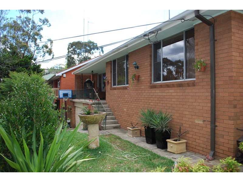 29 Gore Avenue, Kirrawee NSW 2232