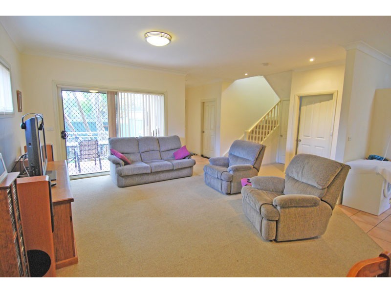 1b Kurrajong Street, Sutherland NSW 2232
