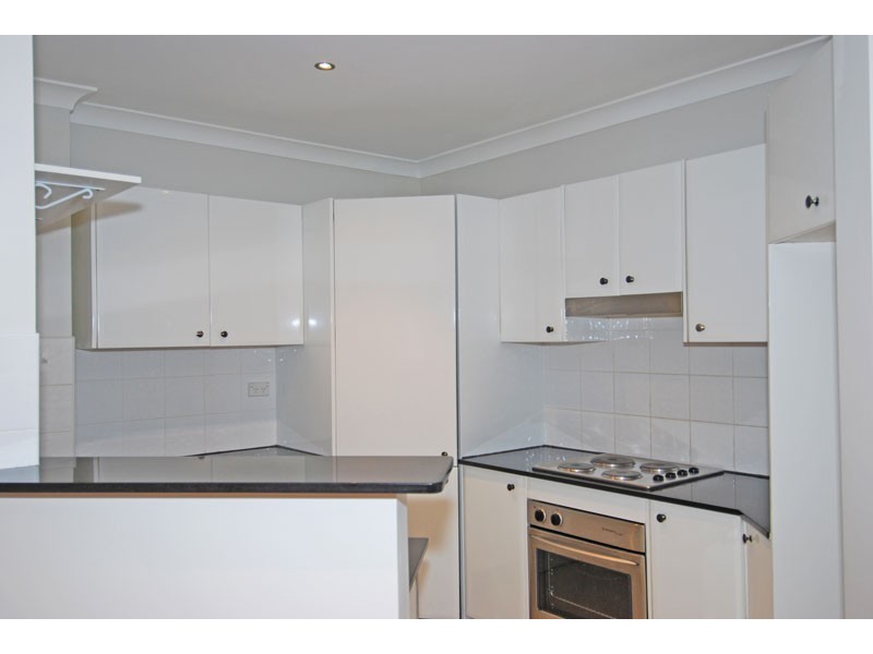 18/17-21 Mansfield Avenue, Caringbah NSW 2229