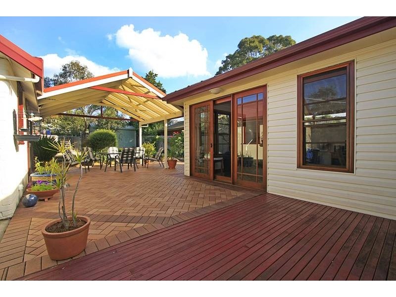 6 Fourth Avenue, Loftus NSW 2232