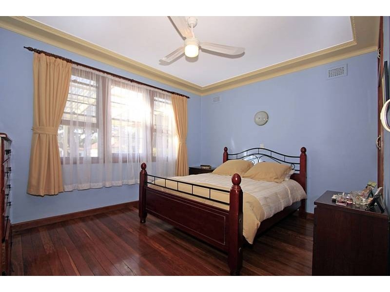 6 Fourth Avenue, Loftus NSW 2232