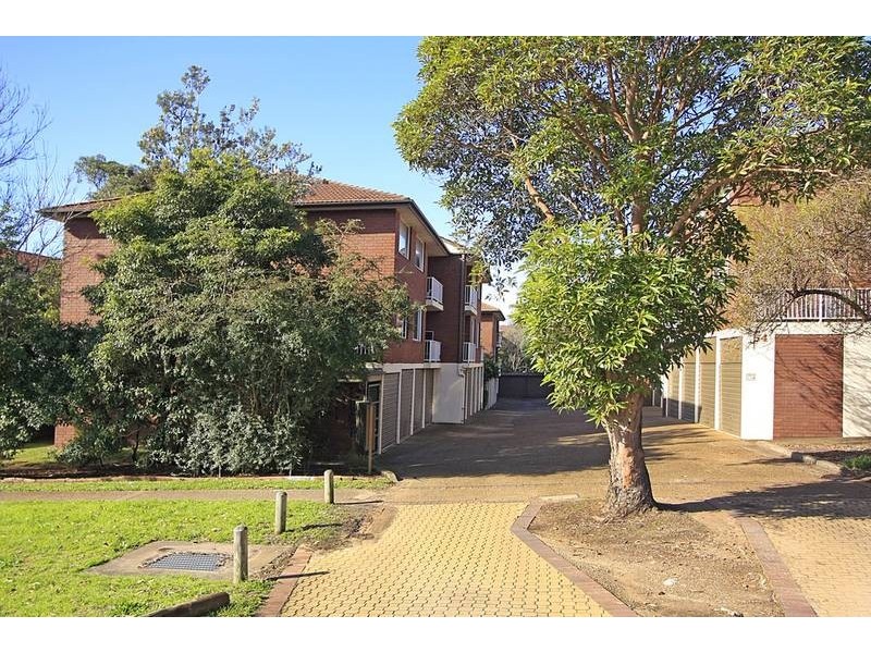 22/54 Glencoe Street, Sutherland NSW 2232