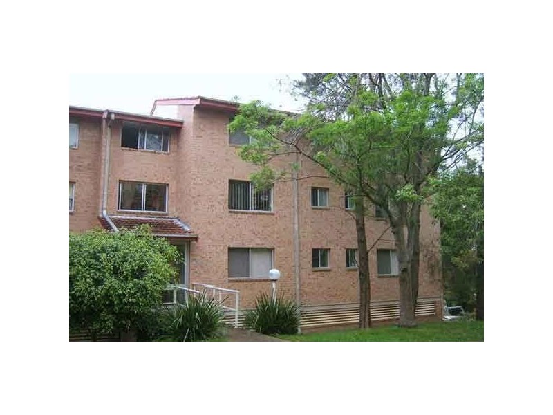 2/55 Glencoe Street, Sutherland NSW 2232