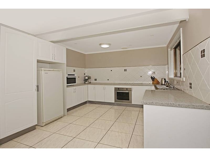 45 Gore Avenue, Kirrawee NSW 2232