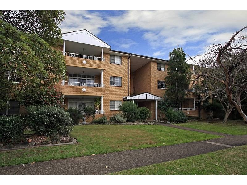 20/75 Auburn Street, Sutherland NSW 2232
